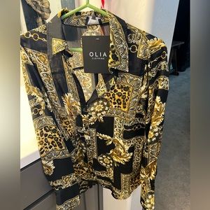 Long sleeve button down shirt